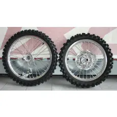 Sonderaktion Honda Radsatz komplett NEU CRF250 14-19/CRF450 13-19 aus CRF250 18