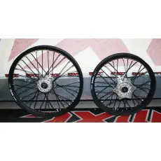 Preisreduziert Beta Radsatz NEU 21x1,60 / 18x2,15 RR300 13-20/RR250 13-20/RR350 13-20..