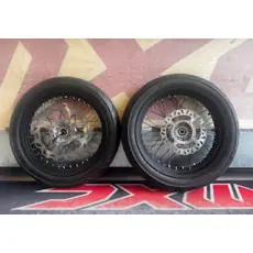 Beta Radsatz NEU RR125 4T 17x2.50 / 17x3.50 Saisonangebot