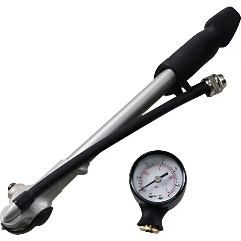 Ausverkauf DRAG SPECIALTIES - Luftpumpe mit Manometer 0-30