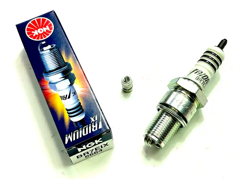 IRIDIUM Zündkerze LANGGEWINDE NGK BR7 EIX Wochenendangebot