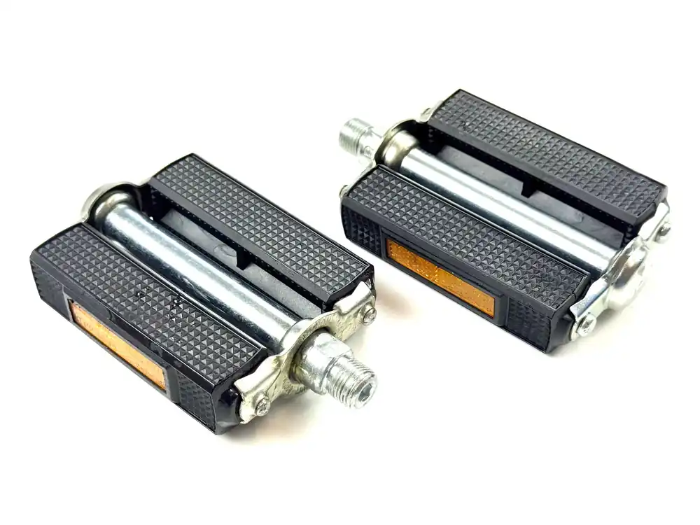 Billig 2 eckige UNION Pedale Pedalset mit Reflektor Universal schwarz Mofa Moped