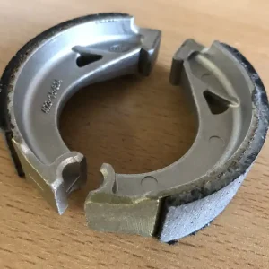 Bremsbeläge Bremsbacken klein passend für Zündapp 446 447 460 Mega-Angebot