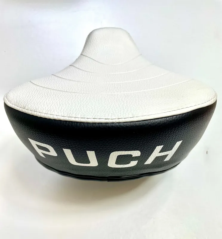 Sattel Bicolor mit PUCH Schriftzug Kostenloser Versand